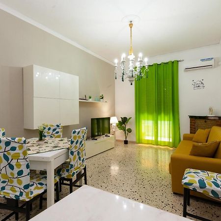 Holiday Apartment My House ปาแลร์โม ภายนอก รูปภาพ