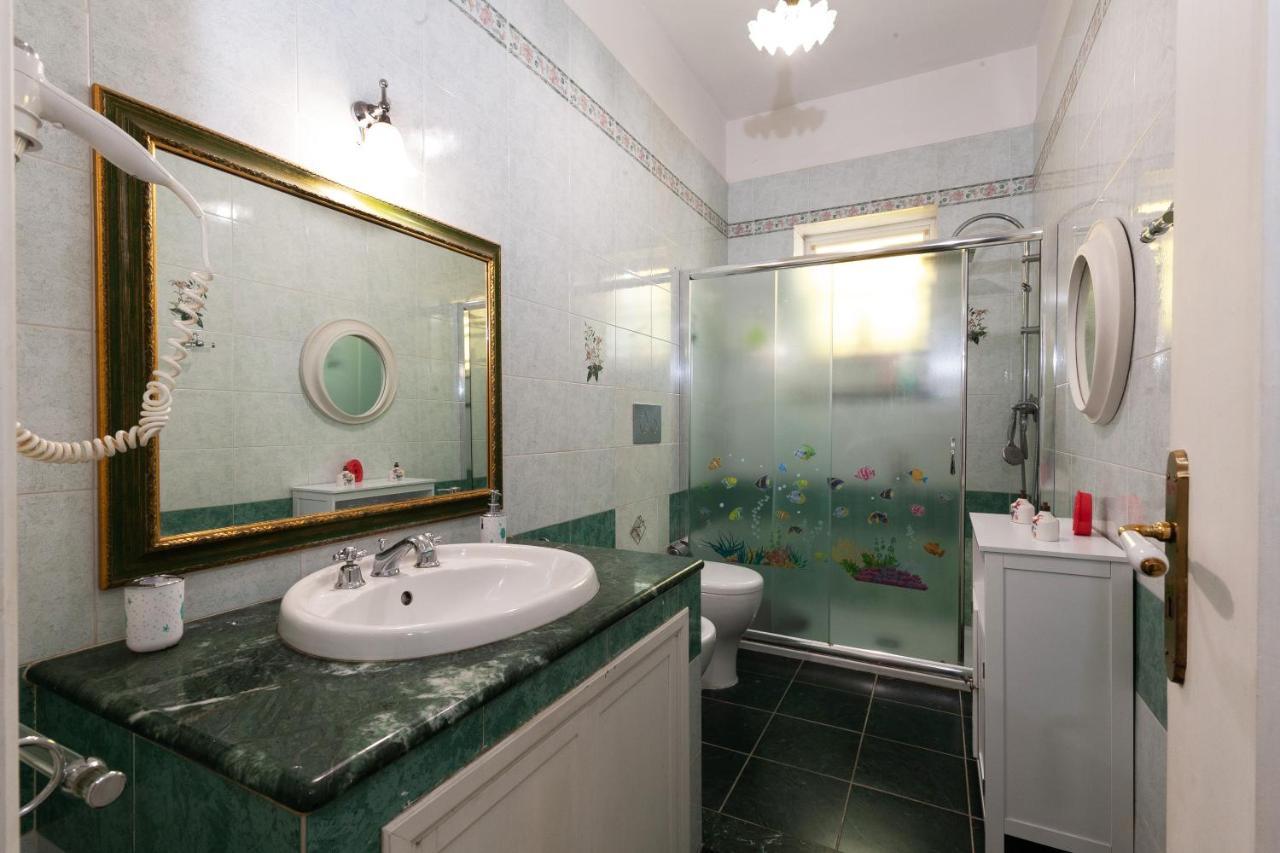 Holiday Apartment My House ปาแลร์โม ภายนอก รูปภาพ