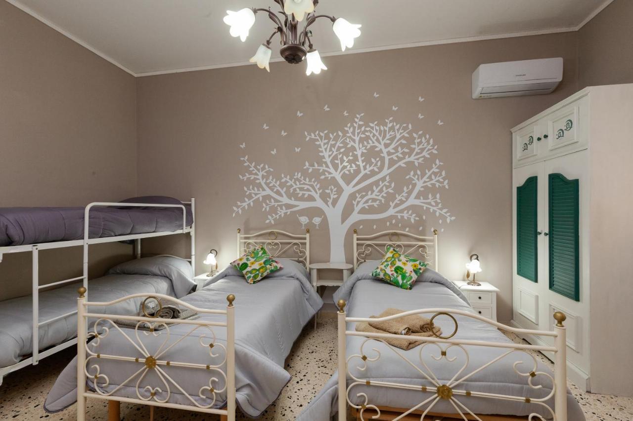 Holiday Apartment My House ปาแลร์โม ภายนอก รูปภาพ