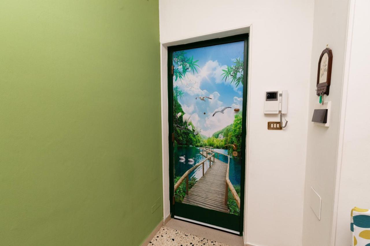 Holiday Apartment My House ปาแลร์โม ภายนอก รูปภาพ